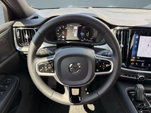 Used 2022 Volvo S60 T8 R-Design w/ Advanced Package AWD/4WD image 17