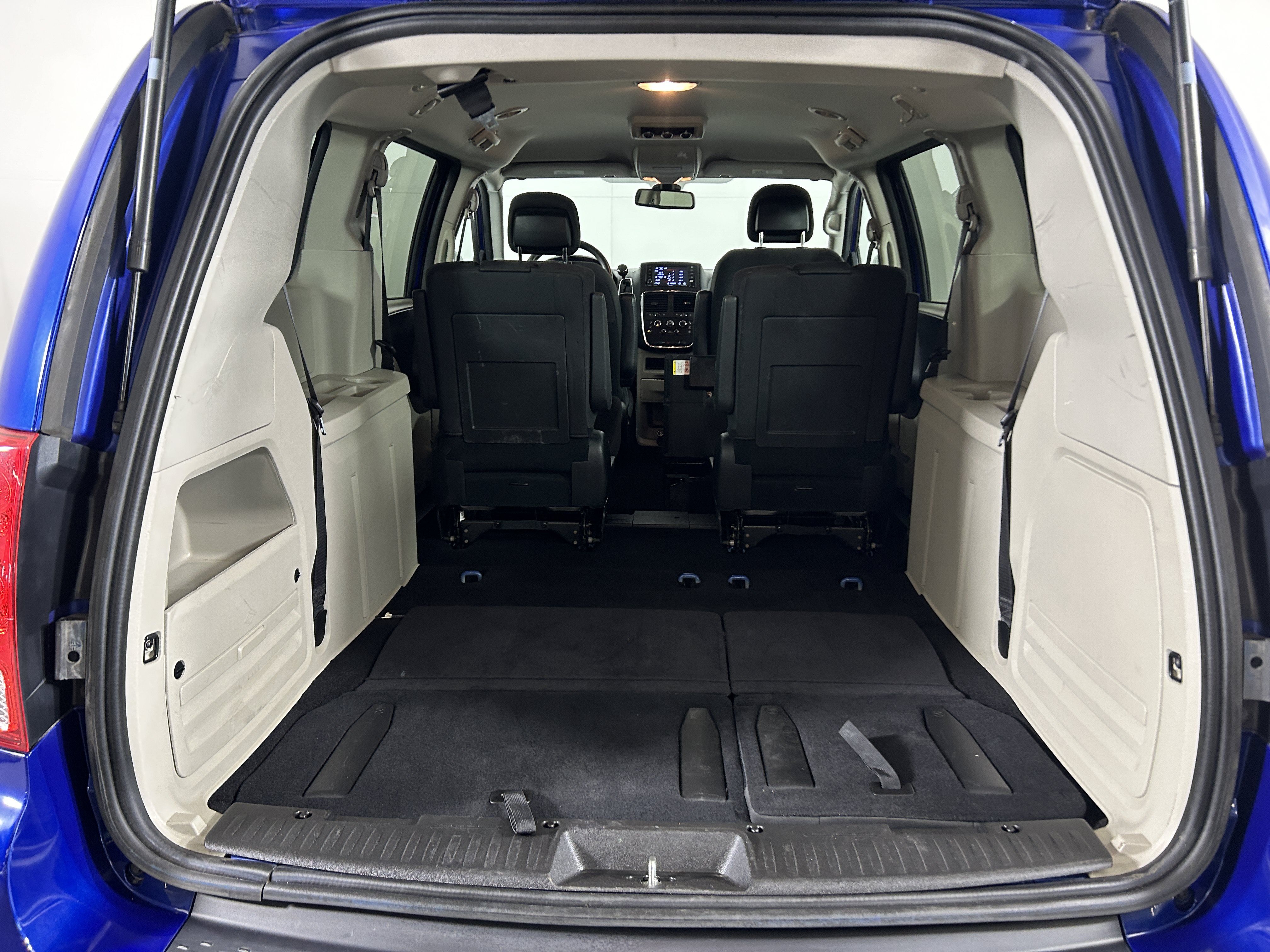 Used 2019 Dodge Grand Caravan FWD image 24