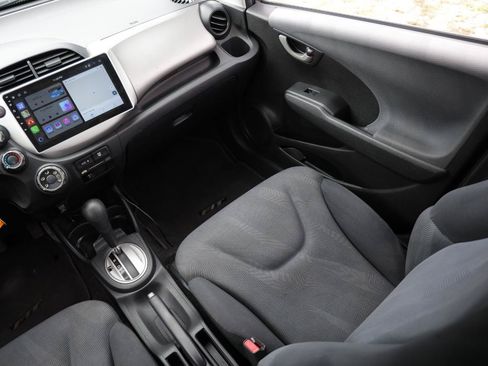 Used 2010 Honda Fit Sport image 21