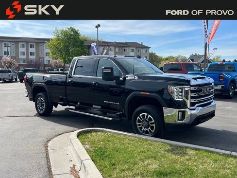 Used 2023 GMC Sierra 3500 SLE w/ X31 Off-Road Package AWD/4WD image 4
