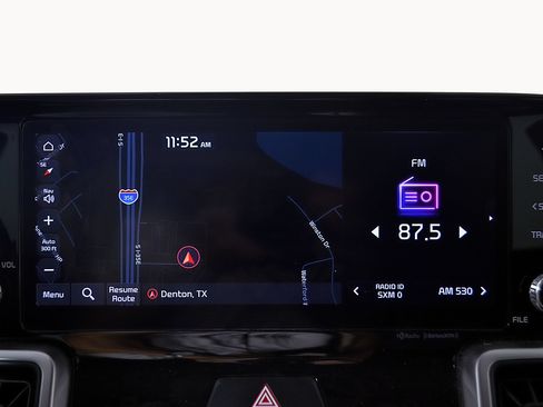 Used 2022 Kia Sorento S FWD image 28