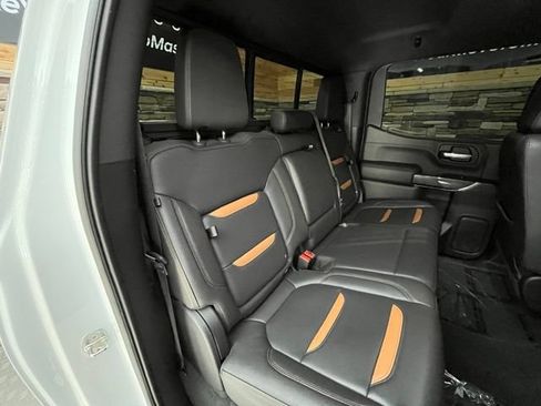 Used 2021 GMC Sierra 1500 AT4 w/ AT4 Preferred Package AWD/4WD image 42