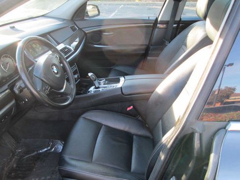 Used 2014 BMW 535i Gran Turismo xDrive AWD/4WD image 7