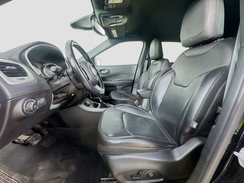 Used 2020 Jeep Compass High Altitude AWD/4WD image 25