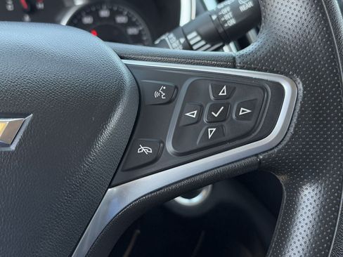 Used 2023 Chevrolet Equinox LT FWD image 16