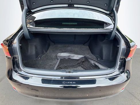 Used 2020 Lexus IS 300 w/ Navigation Package RWD image 12