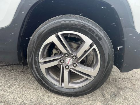 Used 2018 GMC Terrain SLT w/ Preferred Package image 31