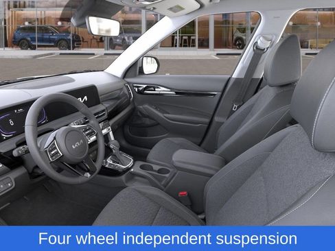 New 2026 Kia Seltos S image 18