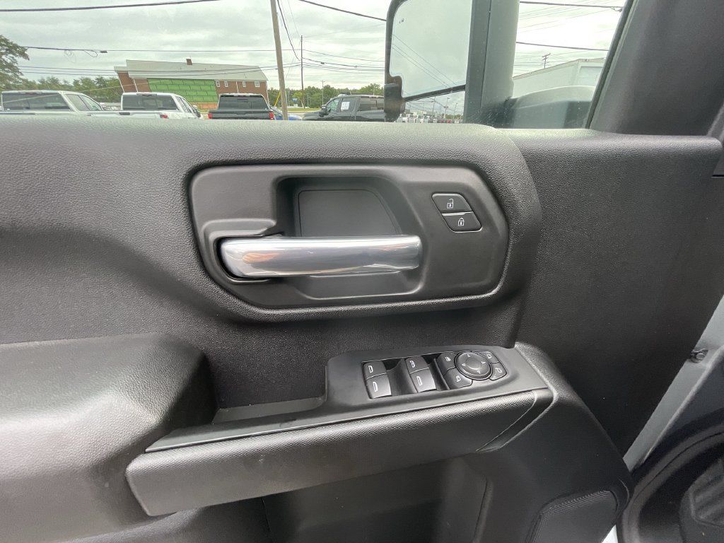 Certified 2026 Chevrolet Silverado 2500 Custom w/ Custom Value Package AWD/4WD image 22