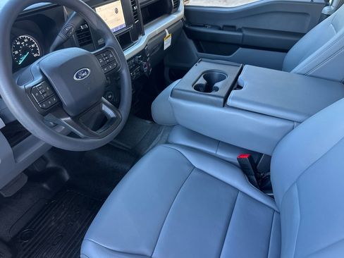 New 2026 Ford F250 XL w/ XL Chrome Package image 10