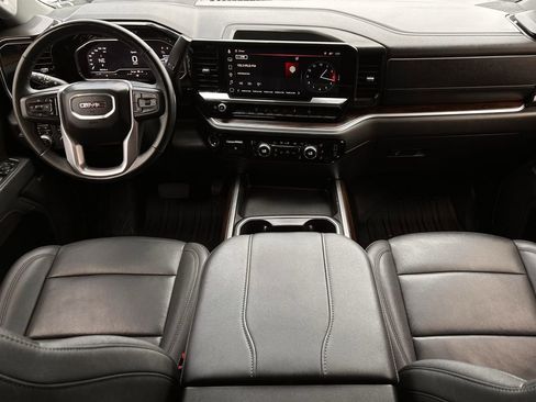 Used 2025 GMC Sierra 2500 SLT image 12