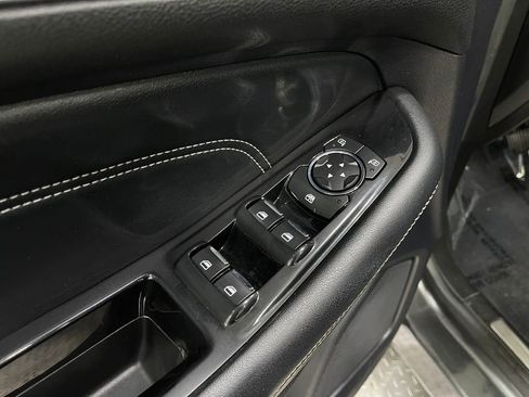 Used 2020 Ford Edge Titanium w/ Equipment Group 301A image 16