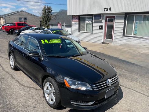 Used 2014 Volkswagen Passat 2.5 SE image 1