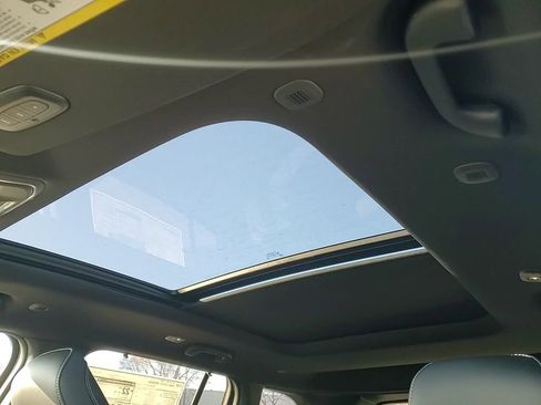 New 2025 Jeep Grand Cherokee Limited w/ Luxury Tech Group II image 20