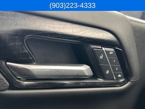 Used 2025 GMC Sierra 2500 AT4X AWD/4WD image 20