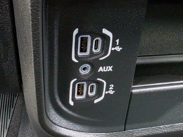 Certified 2026 RAM 2500 Big Horn AWD/4WD image 14