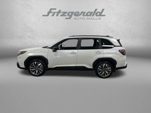 Used 2025 Subaru Forester Touring w/ Protection Package image 2