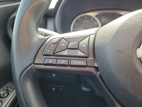 Used 2024 Nissan Kicks S FWD image 20