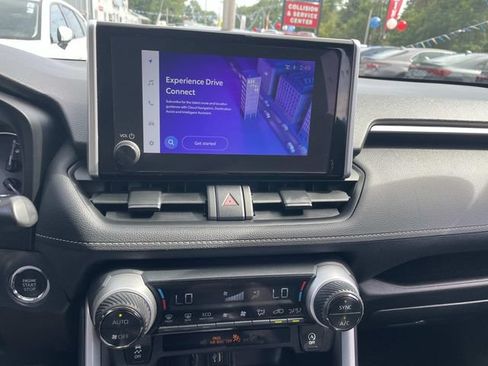 Used 2024 Toyota RAV4 XLE FWD image 24