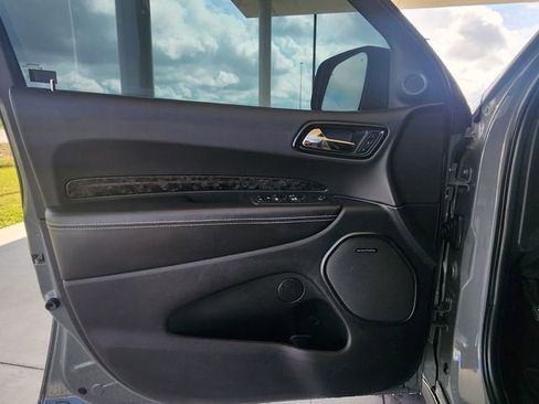 Used 2022 Dodge Durango SRT w/ Premium Interior Group AWD/4WD image 11