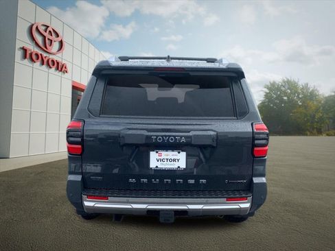 New 2026 Toyota 4Runner Limited AWD/4WD image 4