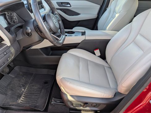 Used 2021 Nissan Rogue SL w/ Premium Package image 15