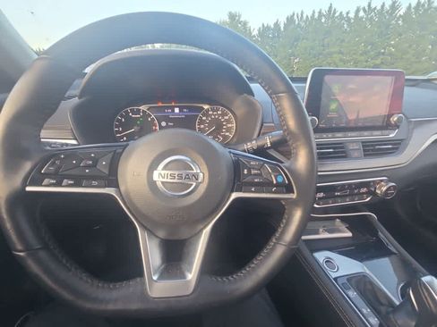 Used 2020 Nissan Altima 2.5 Platinum AWD/4WD image 18