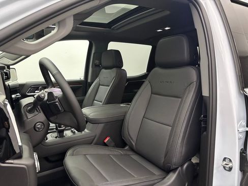 New 2026 GMC Sierra 1500 Denali w/ Denali Reserve Package image 22