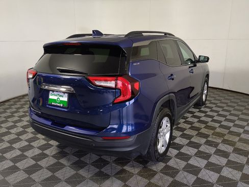 Used 2022 GMC Terrain SLE w/ Driver Convenience Package AWD/4WD image 7