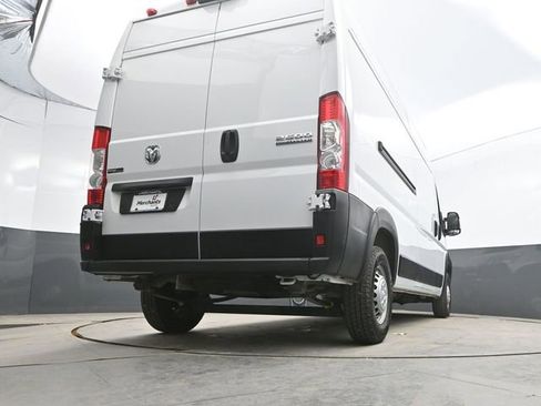 Used 2024 RAM ProMaster 2500 w/ Convenience Group image 36