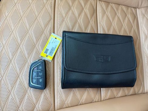 Used 2024 Cadillac Escalade ESV Sport w/ LPO, ONYX Package image 22