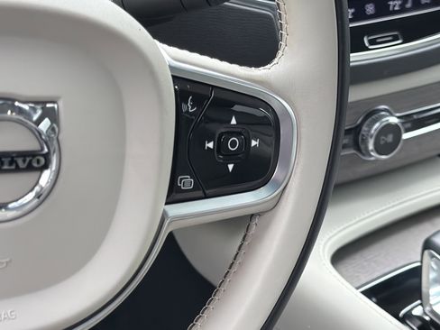 Certified 2023 Volvo XC90 B6 Core image 55