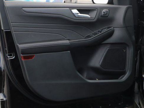 New 2026 Ford Escape Active w/ Active Premium Tech Pack image 17