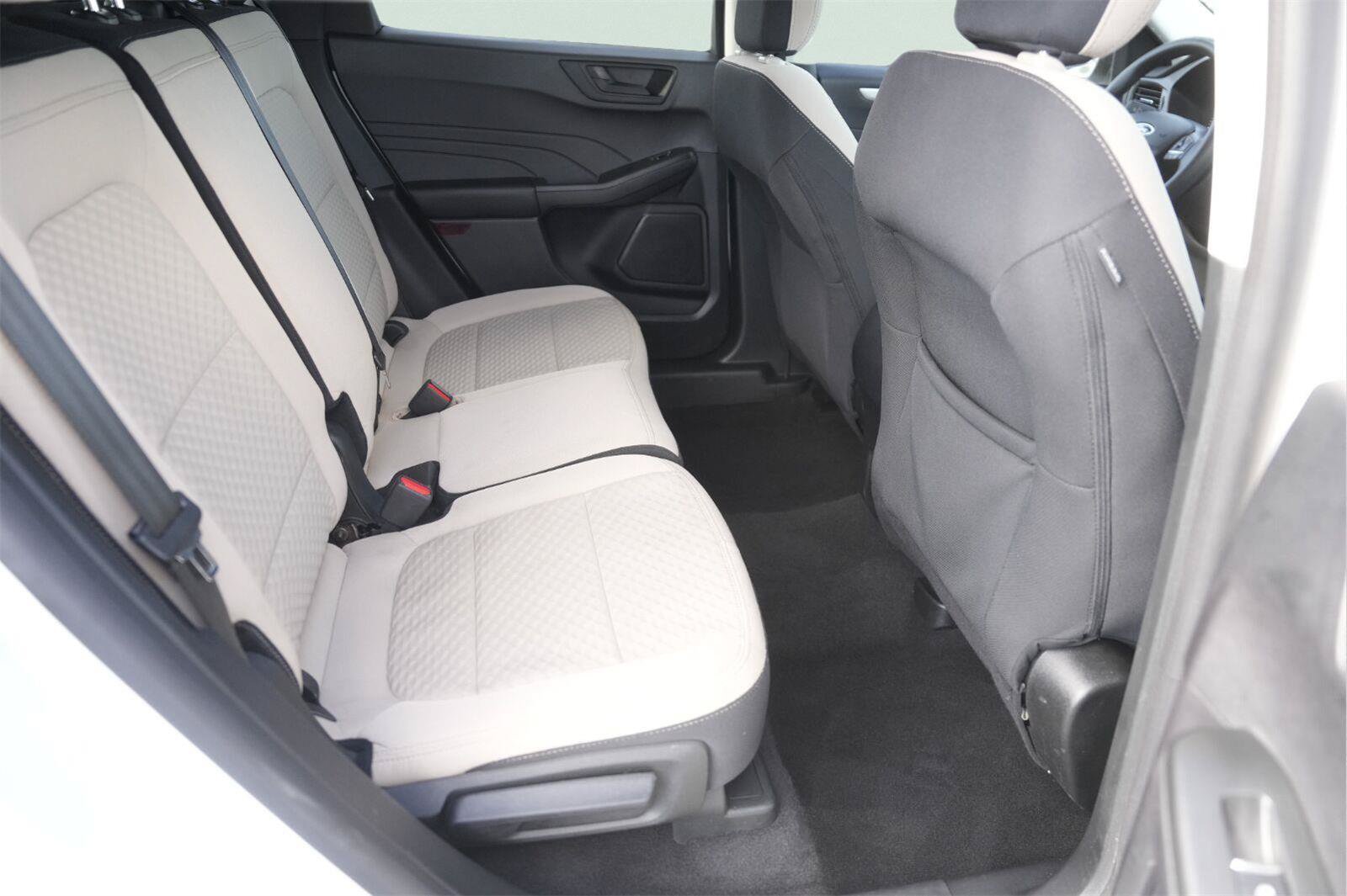Used 2022 Ford Escape SE FWD image 15