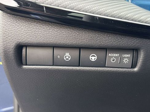 New 2026 Nissan Kicks SR w/ SR Premium Package image 9