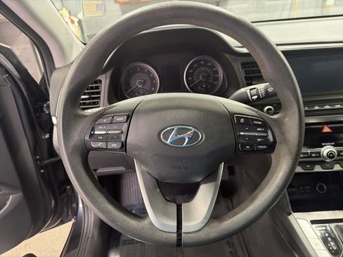 Used 2020 Hyundai Elantra SEL w/ Cargo Package (C1) image 15