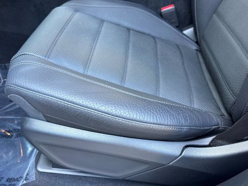 Certified 2025 Mercedes-Benz GLS 580 4MATIC image 14