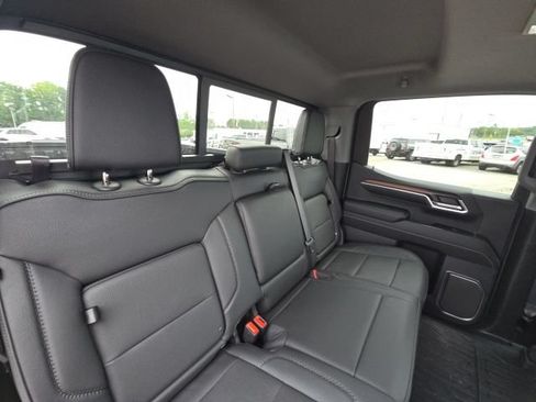 Used 2024 GMC Sierra 1500 Denali AWD/4WD image 15