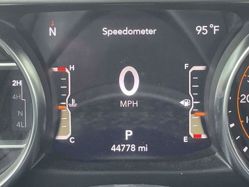 Used 2023 Jeep Wrangler Unlimited Sport AWD/4WD image 14