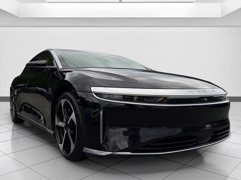 Used 2023 Lucid Air Touring AWD/4WD image 7