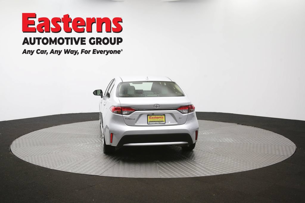 Used 2022 Toyota Corolla LE FWD image 38