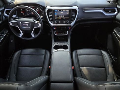 Used 2023 GMC Acadia SLT w/ Elevation Edition image 18