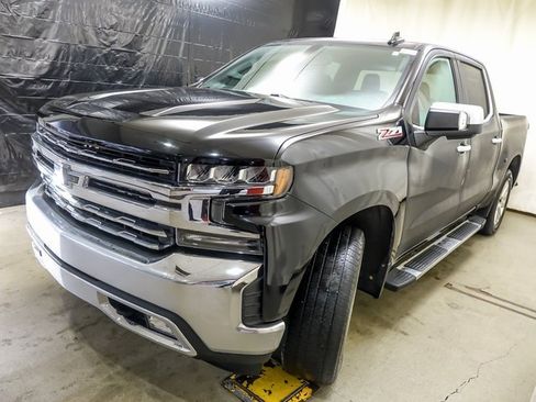 Used 2019 Chevrolet Silverado 1500 LTZ image 4