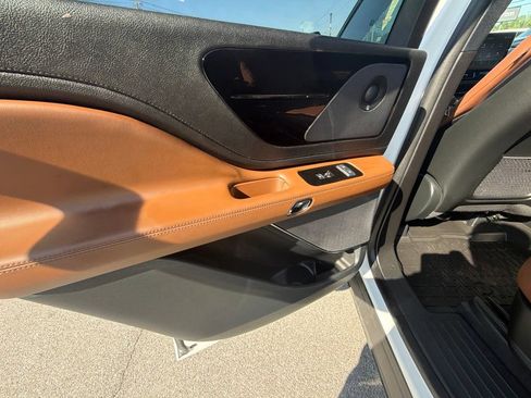 Used 2023 Lincoln Aviator Reserve w/ Equipment Group 201A AWD/4WD image 62