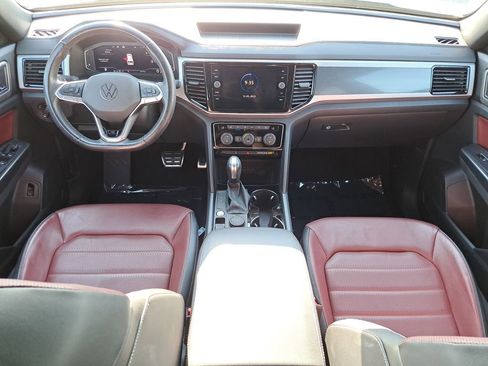 Used 2020 Volkswagen Atlas Cross Sport SEL Premium R-Line image 12