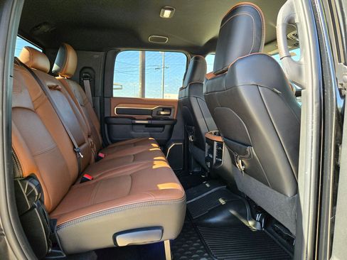 Used 2022 RAM 3500 Limited image 28