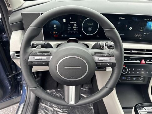 New 2026 Hyundai Tucson Limited image 24