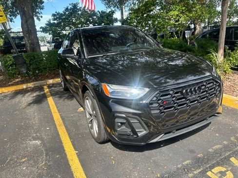 Used 2023 Audi SQ5 Premium Plus AWD/4WD image 2