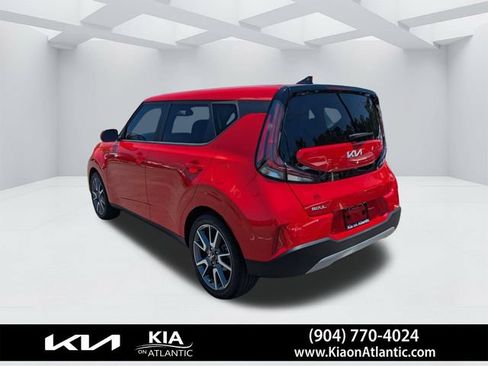 Used 2024 Kia Soul EX w/ Option Group 015 FWD image 5