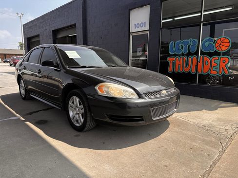 Used 2013 Chevrolet Impala LT FWD image 2